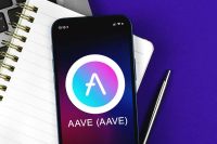 Платформа Aave DeFi заморозила 17 крипто-рынков на платформе из-за вопросов волатильности — впереди новые проблемы?