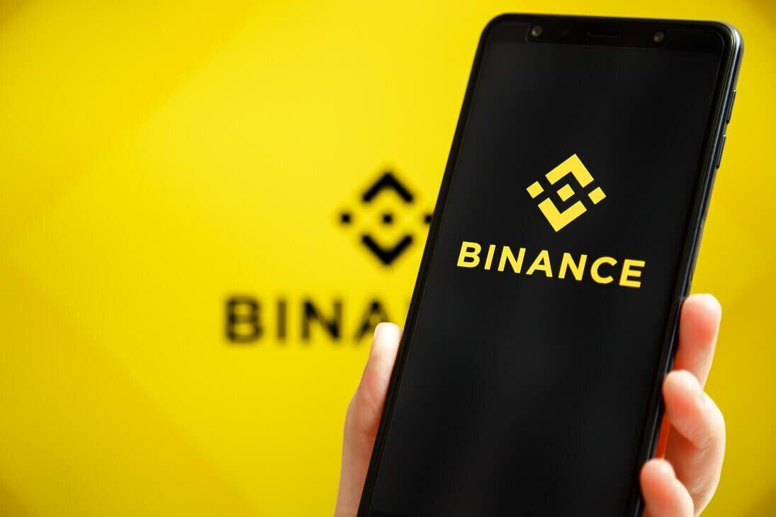 Pourquoi Binance a converti 1 milliard de dollars de BUSD en Bitcoin, Ether et BNB ?