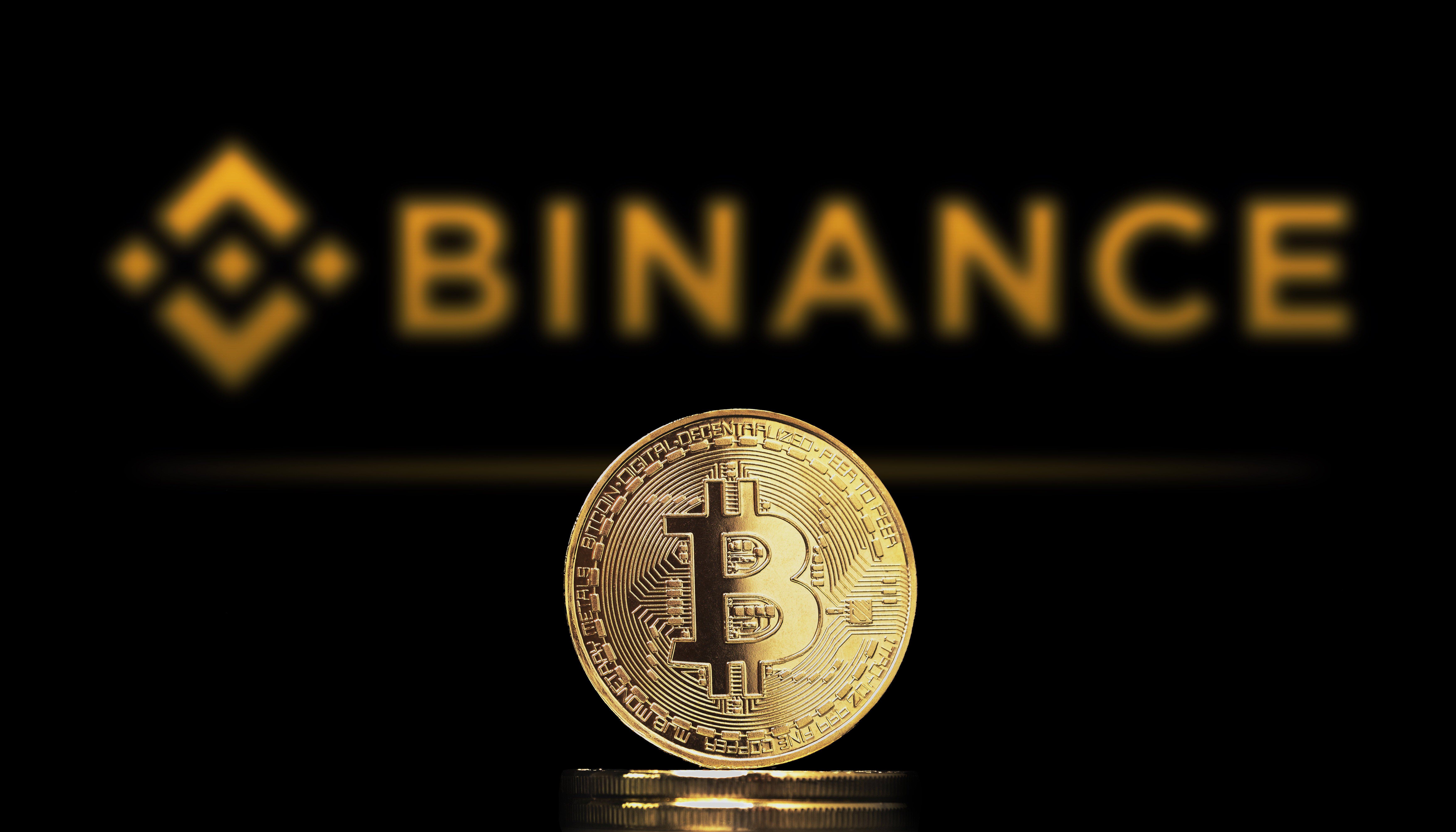 Binance приостановил пополнение и вывод средств в Великобритании из-за прекращения обслуживания партнера — что происходит?